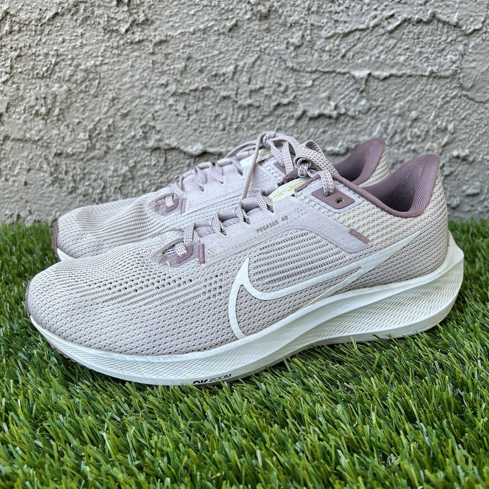 Nike Women Size 10 Sneakers 6 Air Zoom Pegasus 40 Pink Low Top